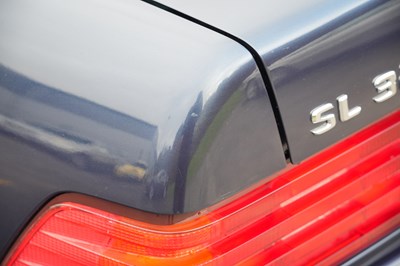 Lot 229 - 1996 Mercedes-Benz SL 320