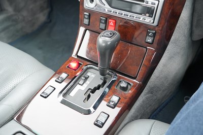 Lot 229 - 1996 Mercedes-Benz SL 320