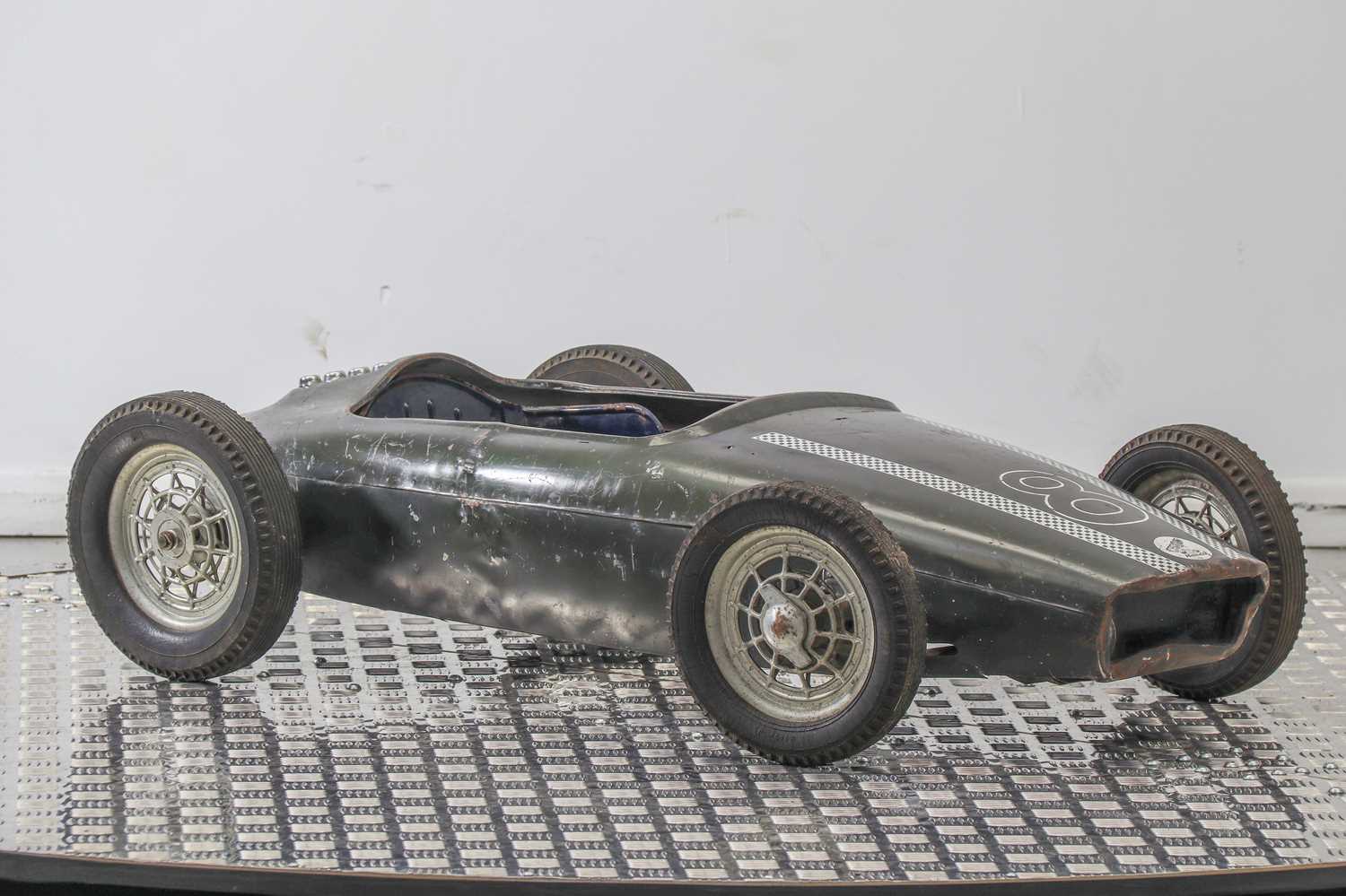 Lot 223 - Morellet Guerineau Lotus F1 Pedal Car