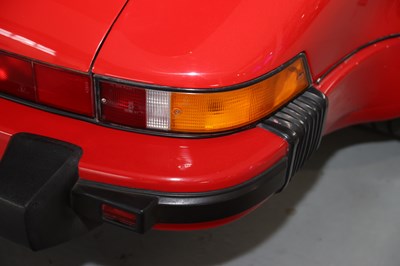 Lot 210 - 1989 Porsche 911 Carrera 3.2 Targa SSE