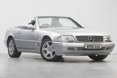 Lot 207 - 2000 Mercedes-Benz SL 280