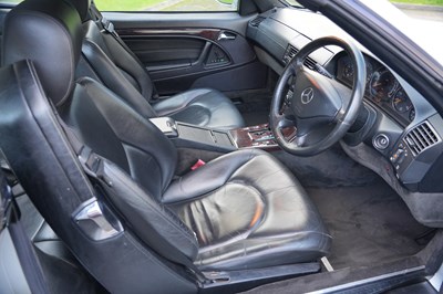 Lot 207 - 2000 Mercedes-Benz SL 280