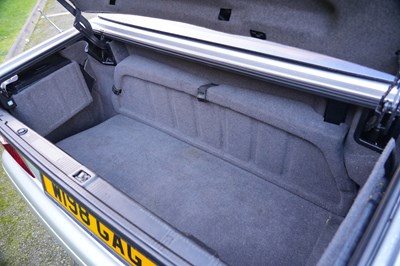 Lot 207 - 2000 Mercedes-Benz SL 280