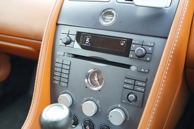 Lot 2006 Aston Martin Vantage V8