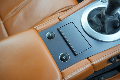 Lot 2006 Aston Martin Vantage V8