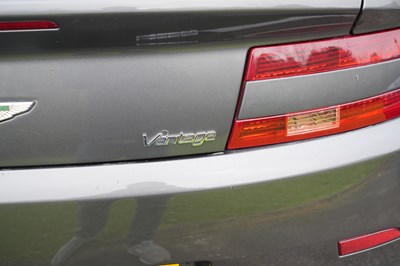 Lot 2006 Aston Martin Vantage V8