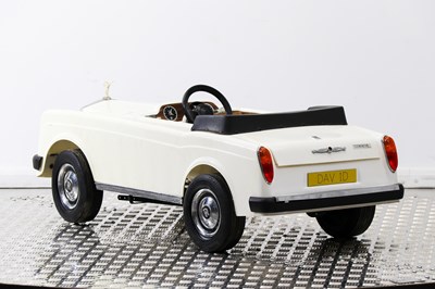 Lot 242 - Sharna Tri-ang Rolls Royce