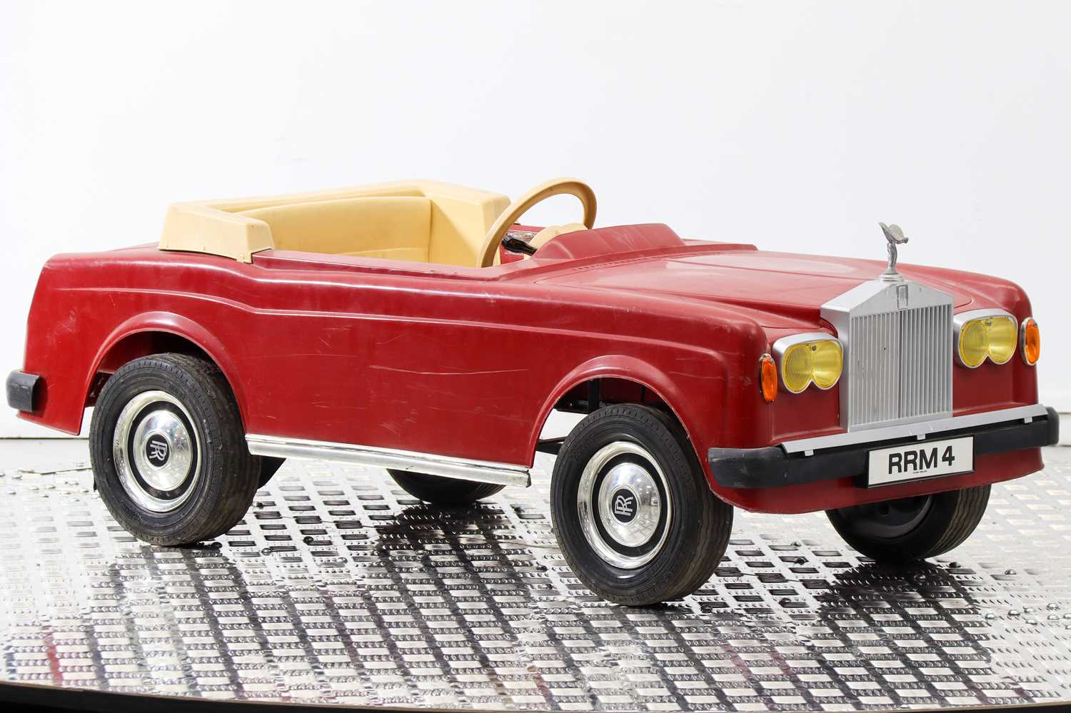 Lot 246 - Sharna Tri-ang Rolls Royce