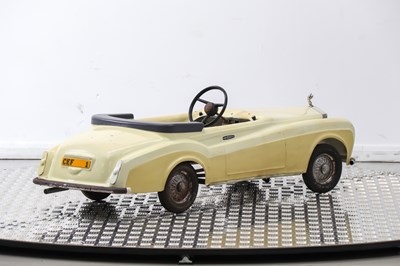 Lot 243 - Tri-ang Rolls Royce