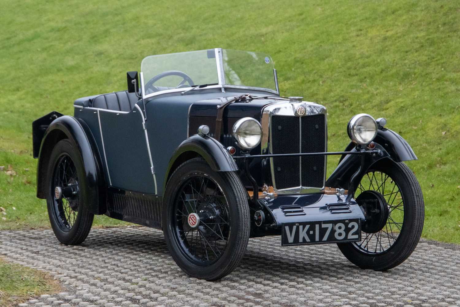 Lot 37 - 1930 MG M-Type