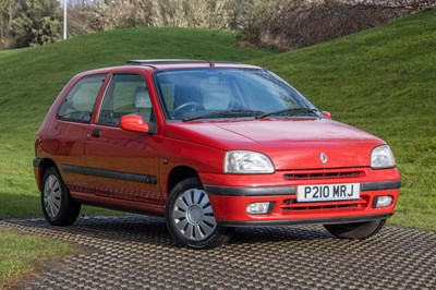 Modelcom Lot 76 - 1997 Renault Clio 1.4 RT
