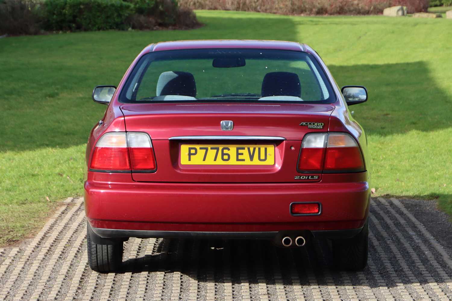 Lot 71 1996 Honda Accord 2.0 LS Coupe