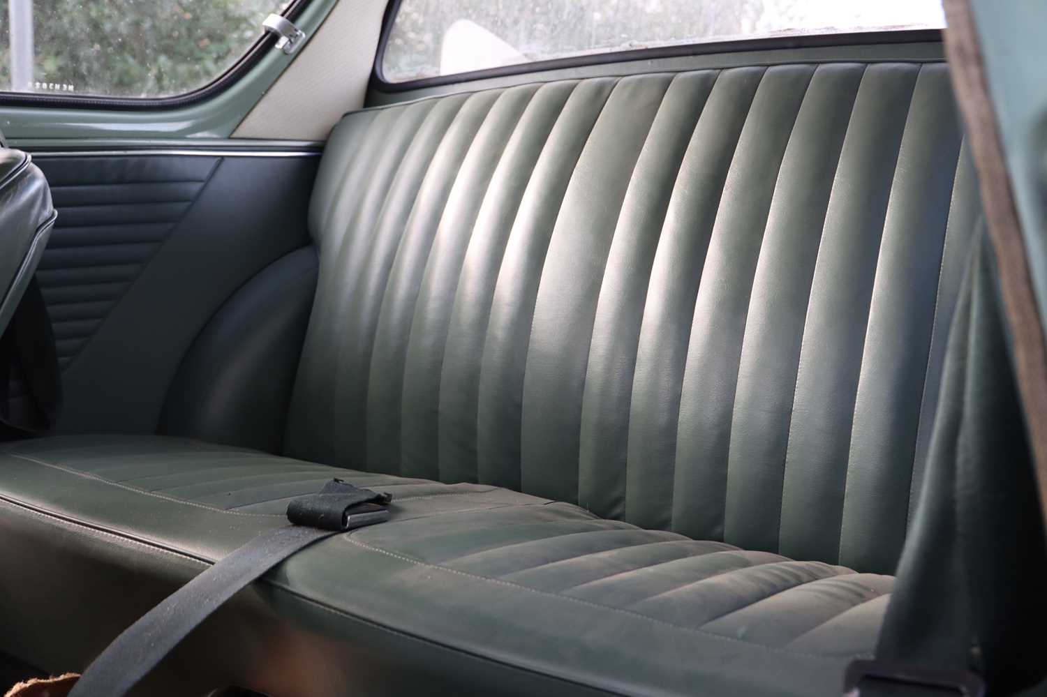 lot-2-1966-ford-anglia-105e