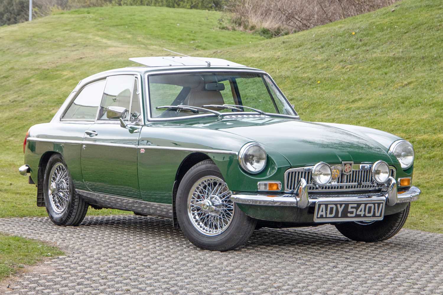 Lot 67 - 1979 MG B GT