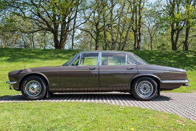 Lot 28 - 1975 Jaguar XJ 3.4