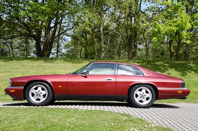 Lot 88 - 1994 Jaguar XJS 4.0