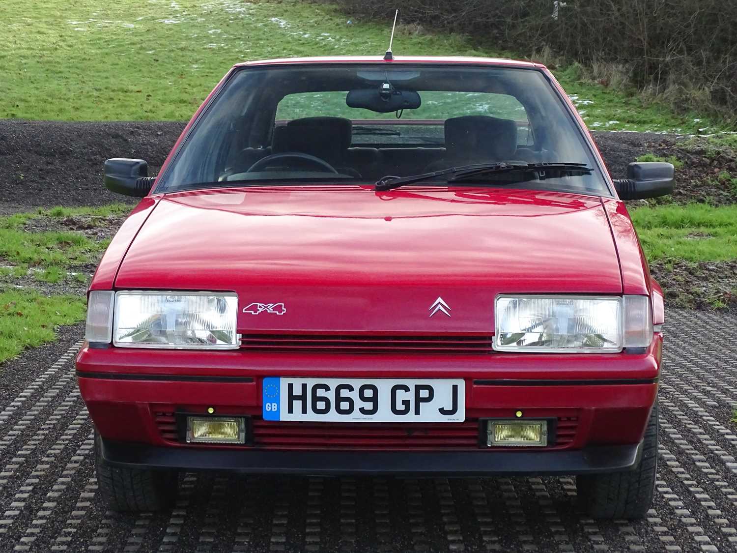 Citroën BX GTI 1990 rouge Triple9 1/18 - Collection