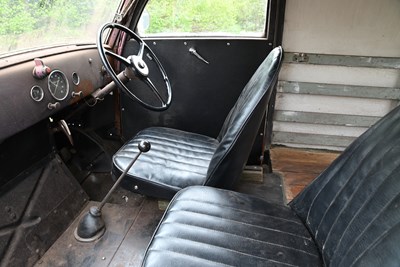 Lot 92 - 1951 Ford E83W Van