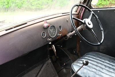 Lot 92 - 1951 Ford E83W Van