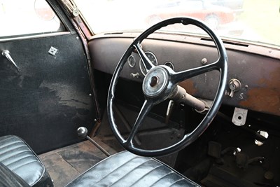 Lot 92 - 1951 Ford E83W Van