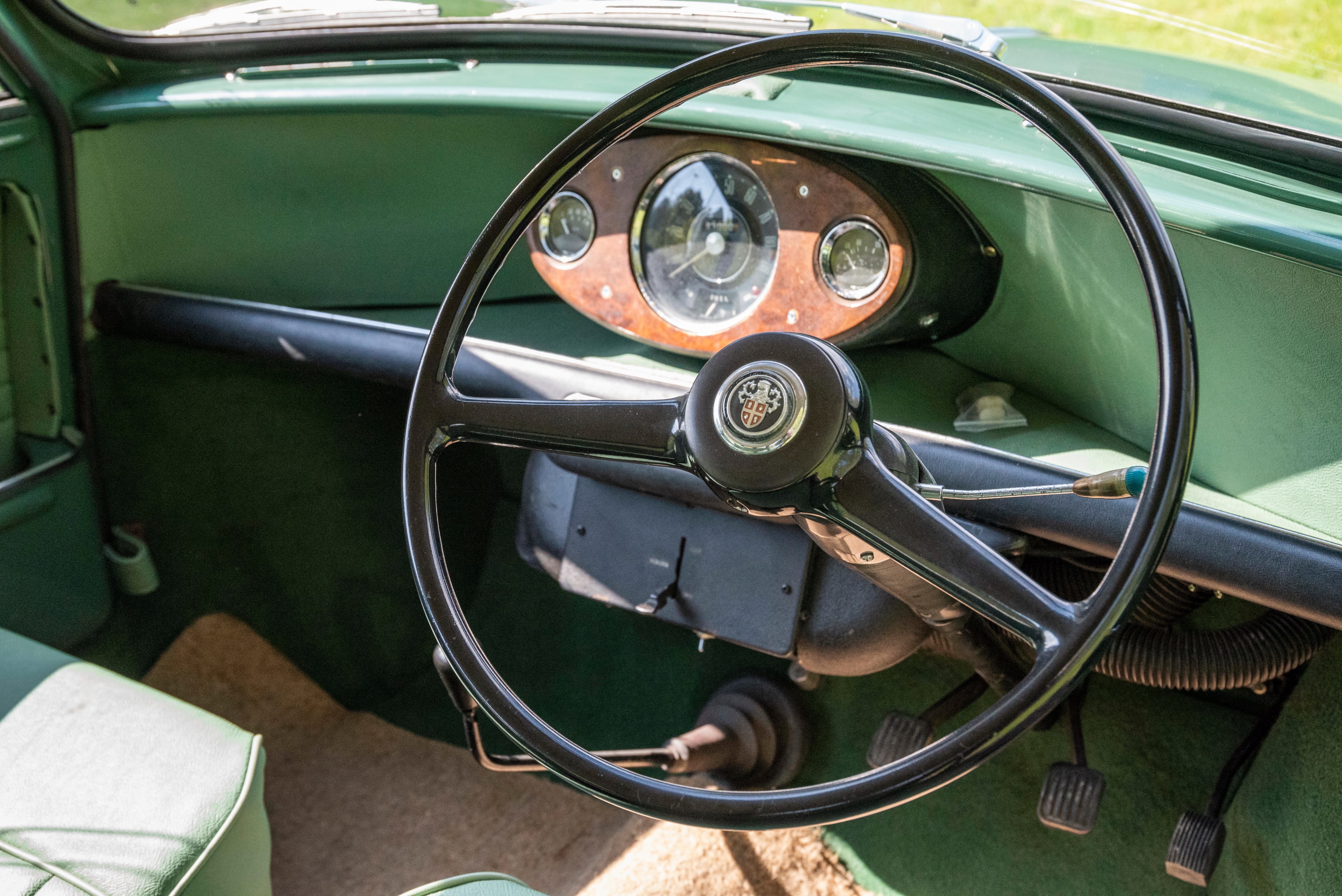 Lot 40 1966 Austin Mini 1000 Traveller Lot 40 1966 Austin Mini 1000 Traveller