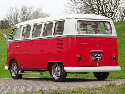 Lot 96 - 1967 Volkswagen Type 2 13-Window Samba Van