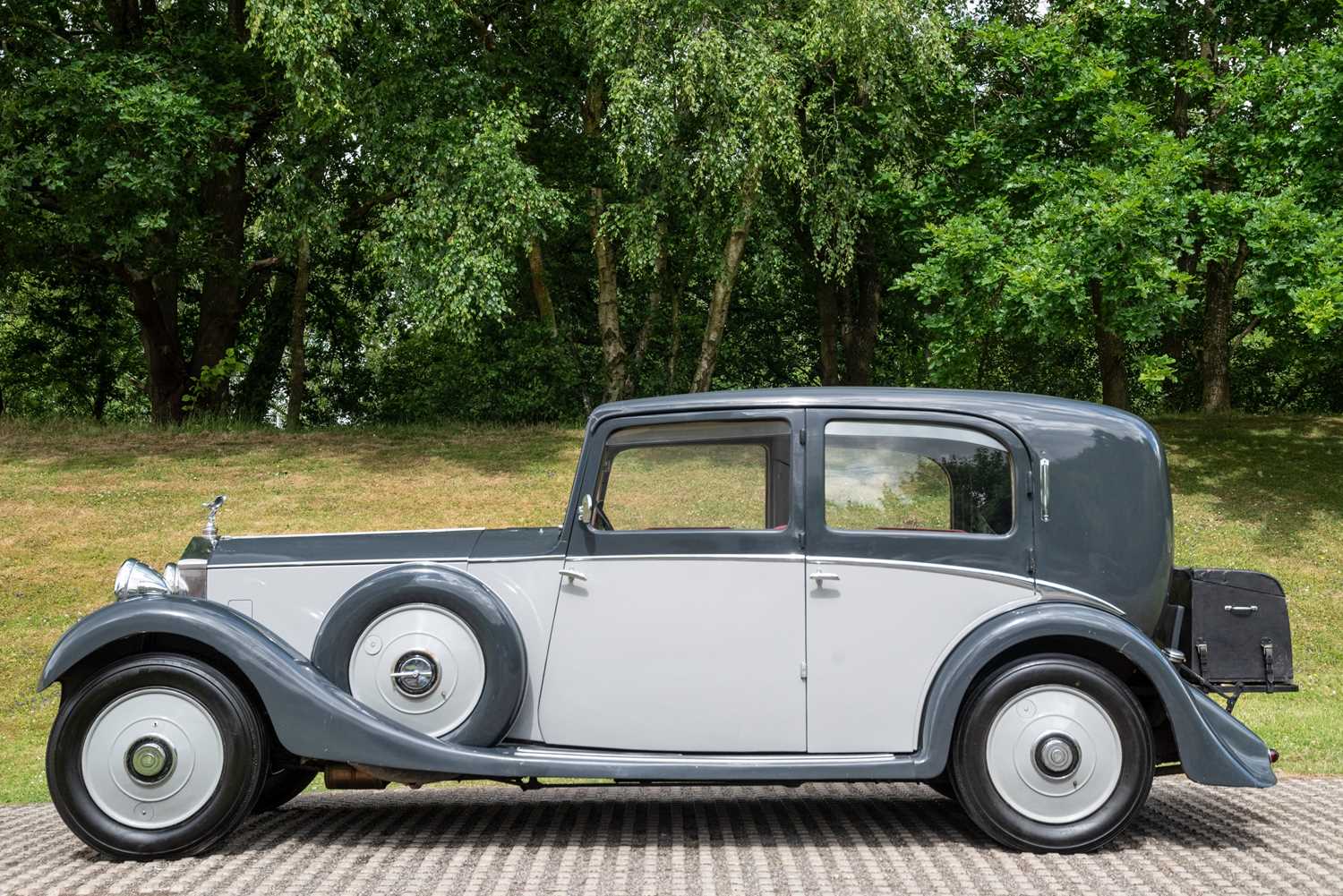 Lot 34 - 1934 Rolls-Royce 20/25 Windovers Saloon