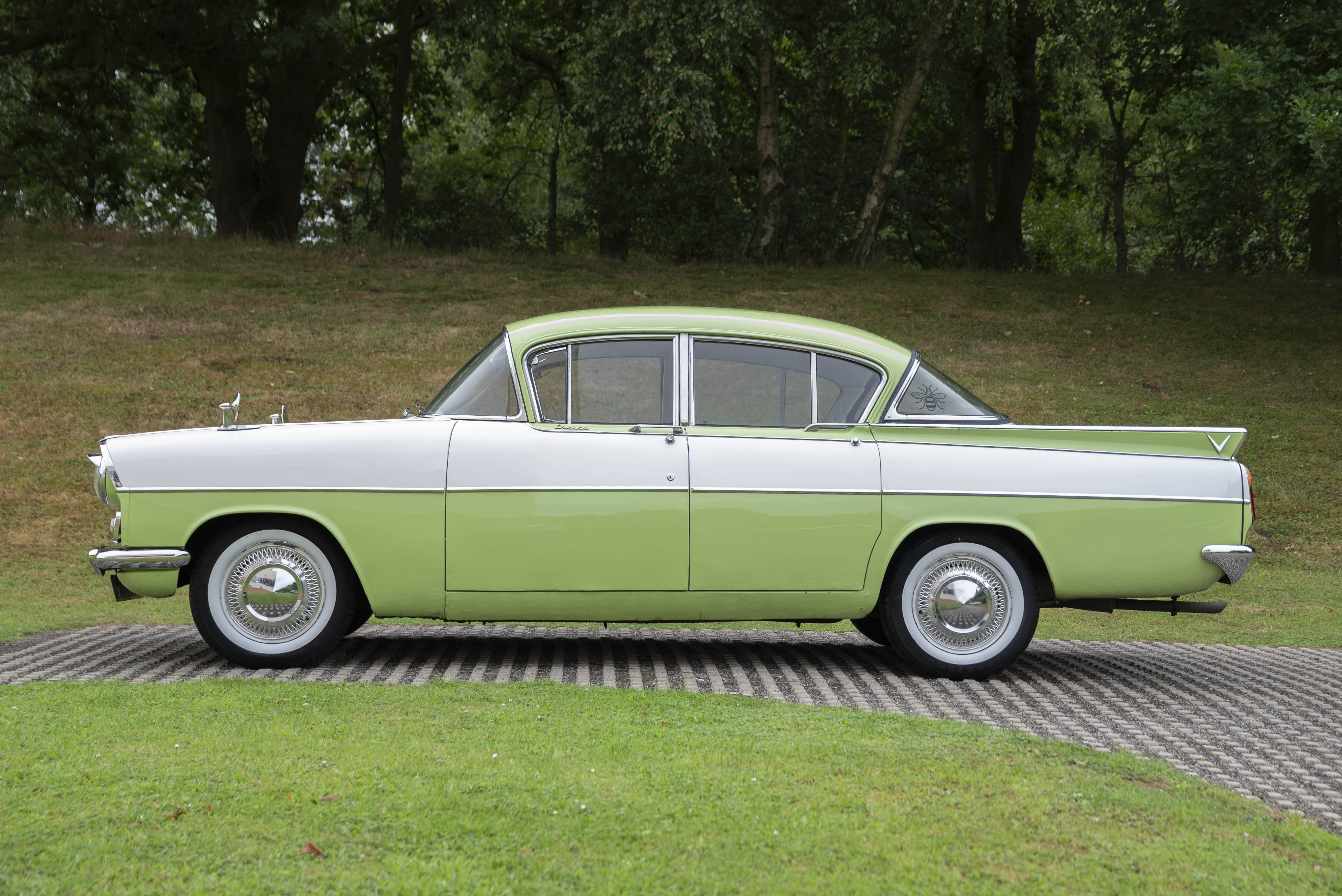 Lot 12 - 1961 Vauxhall Cresta PA