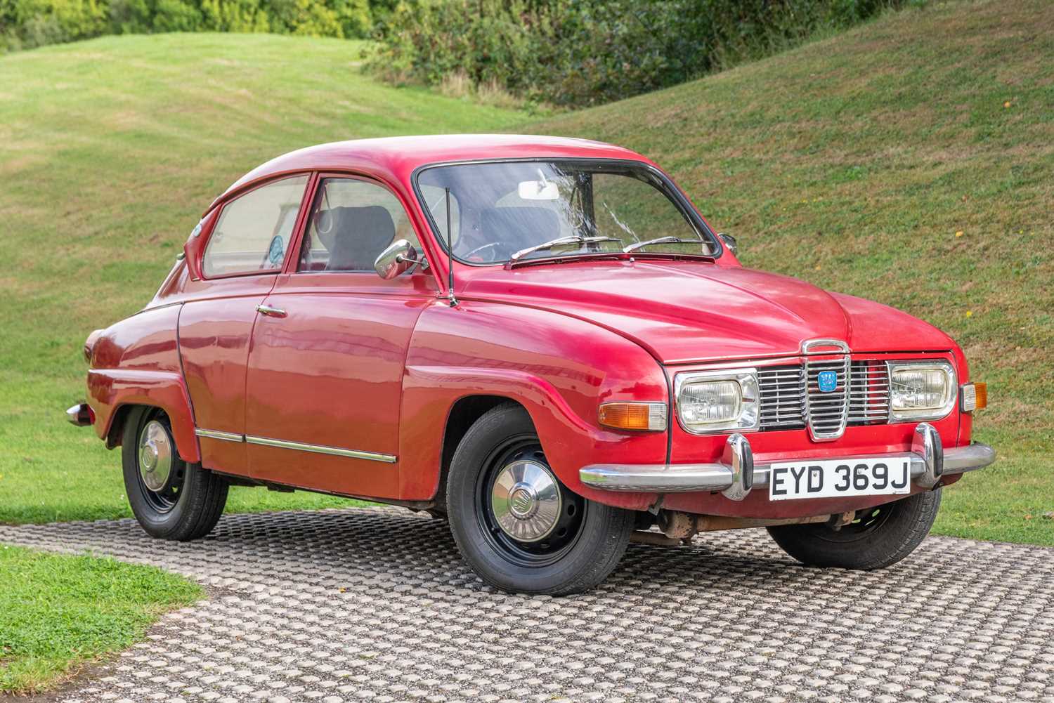 Saab 96: Historia, wersje, plusy i minusy kultowego szwedzkiego ...