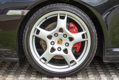 Lot 40 - 2006 Porsche 911 Carrera 4S Cabriolet