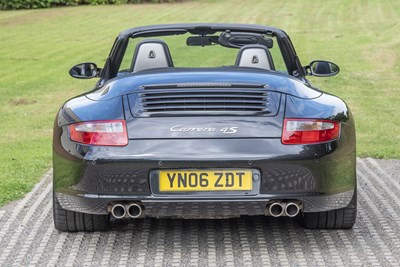Lot 40 - 2006 Porsche 911 Carrera 4S Cabriolet