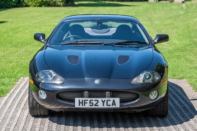 Lot 69 - 2002 Jaguar XKR 4.2 Coupe