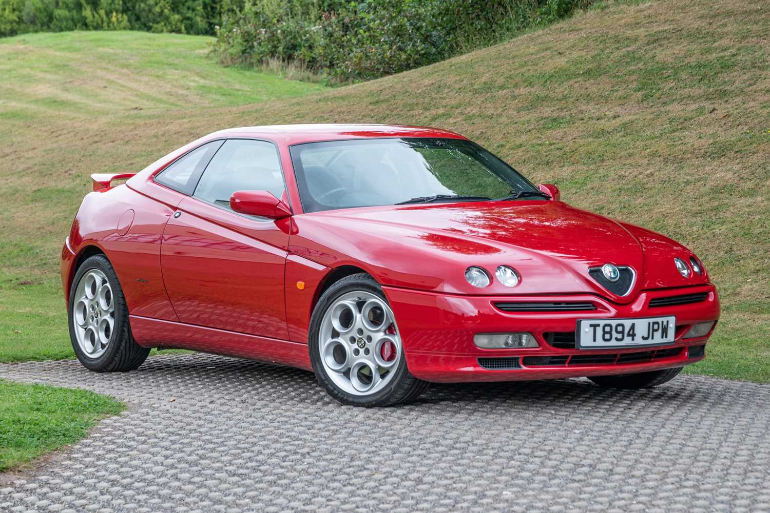 Lot 17 - 1999 Alfa Romeo GTV 3.0 V6 24V