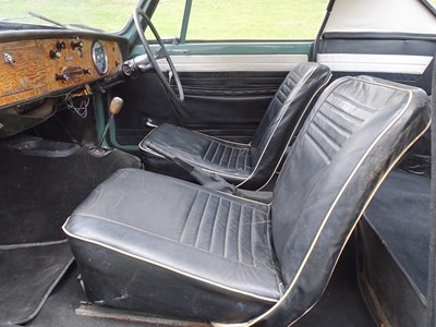 Lot 101 - 1961 Triumph Herald 1200 Coupe