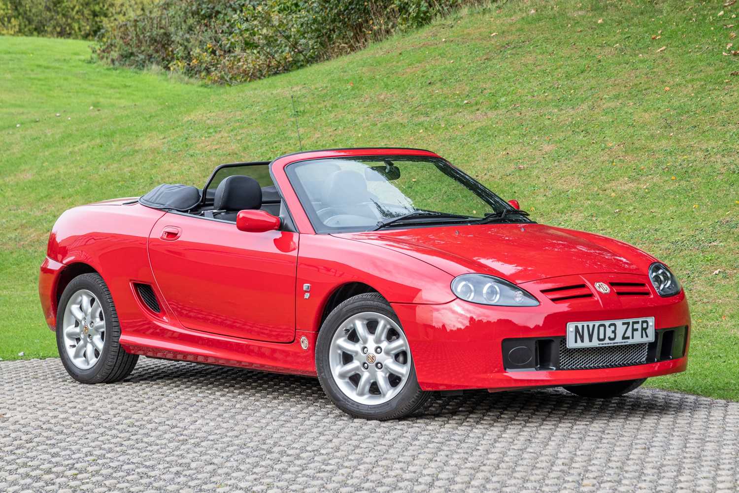 Lot 1 2003 MG TF 115 lot-1-2003-mg-tf-115