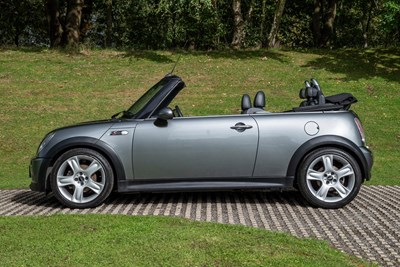 Lot 46 - 2005 Mini Cooper S Convertible