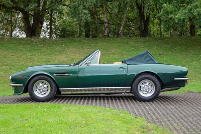 Lot 19 - 1977 Aston Martin V8 Convertible