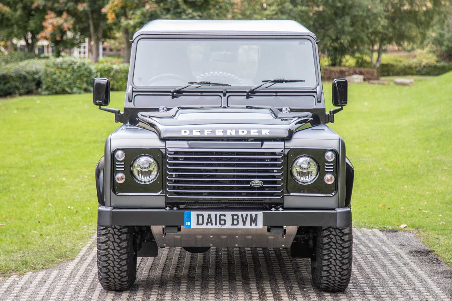 Lot 26 - 2016 Land Rover Defender 90 TD Autobiography