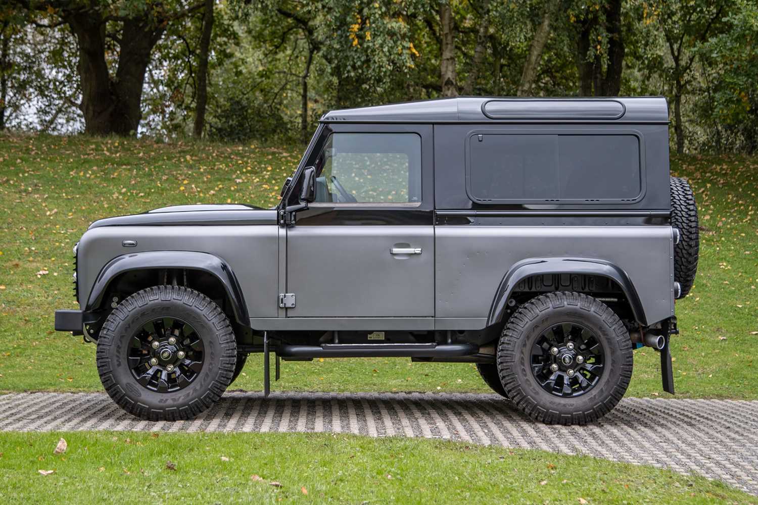 2016 Ranger Rover Defender Lot 26 - 2016 Land Rover Defender 90 TD Autobiography