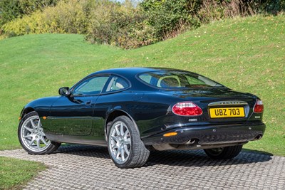 Lot 65 - 2003 Jaguar XK8 4.2 Coupe