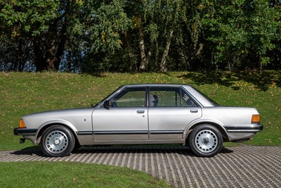 Lot 6 - 1985 Ford Granada 2.8 Ghia X