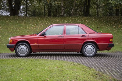 Lot 9 - 1992 Mercedes-Benz 190 E 1.8