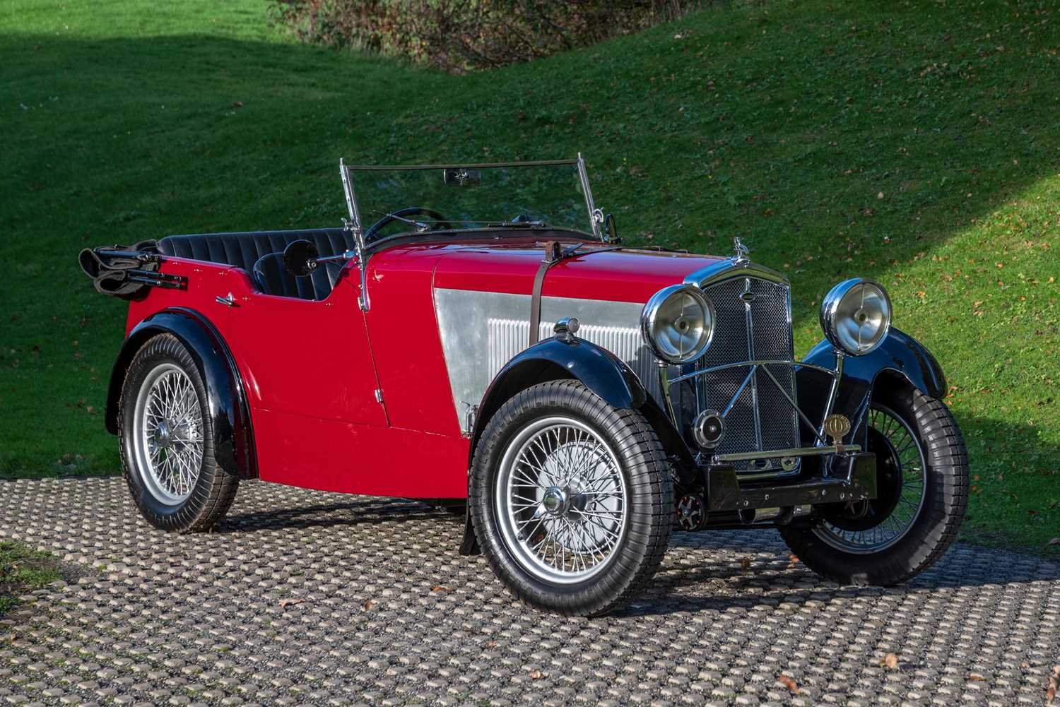 Lot 25 - 1933 Wolseley Hornet