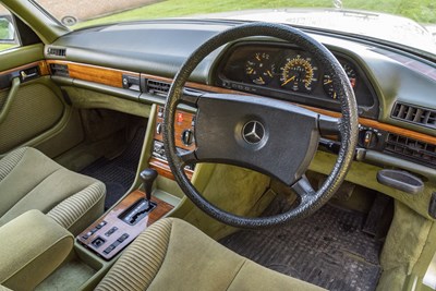 Lot 11 - 1981 Mercedes-Benz 380 SEL